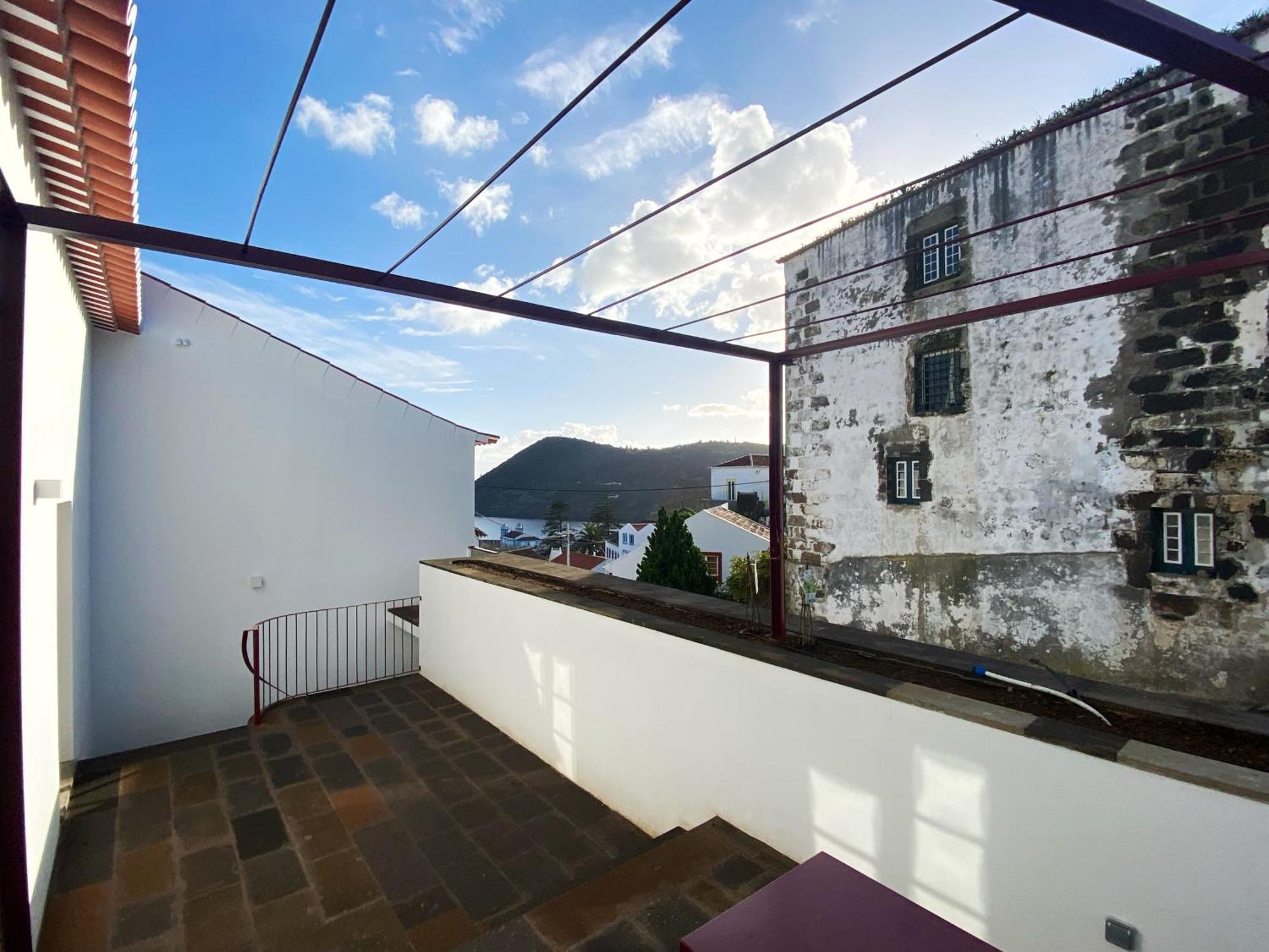 Angra + Apartment Angra do Heroismo Room photo